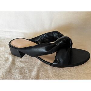 Stuart Weitzman Playa 35 knot slide sandal in black, size 10.5, with box